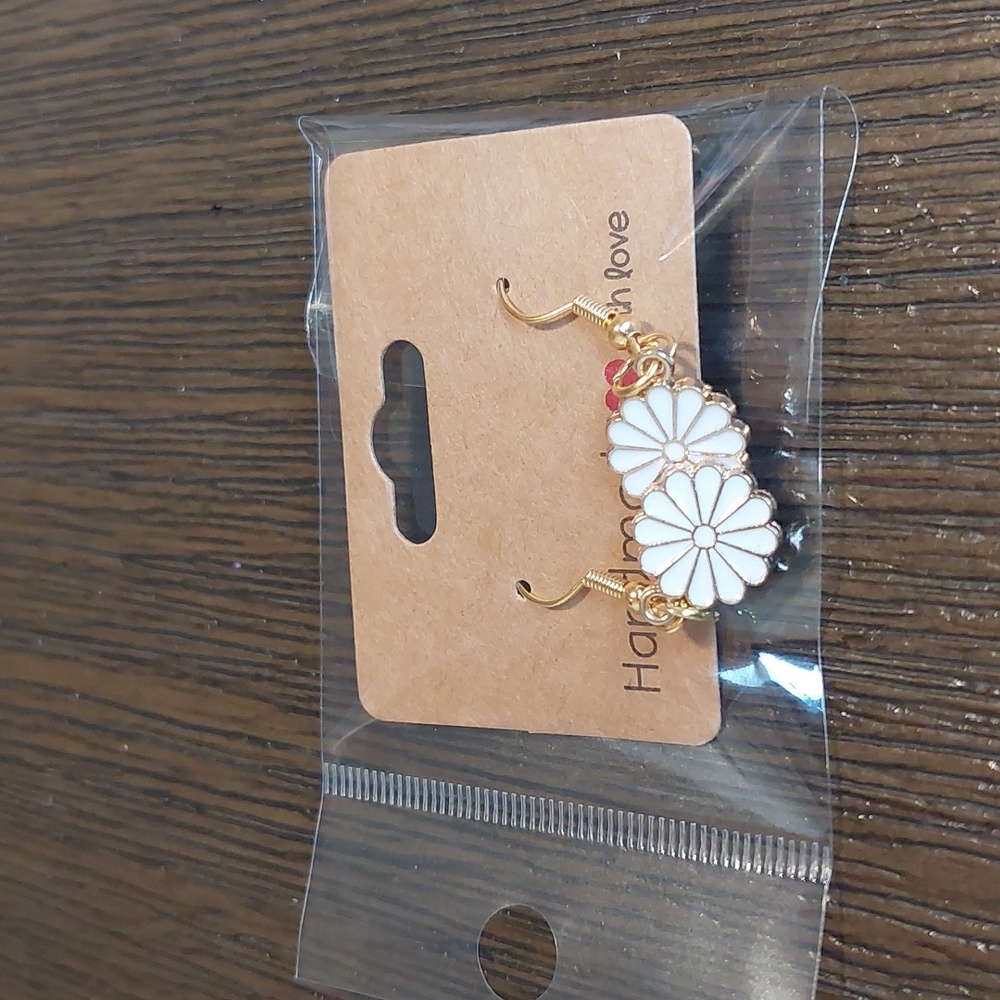 Handmade earrings - Picture 2 of 2